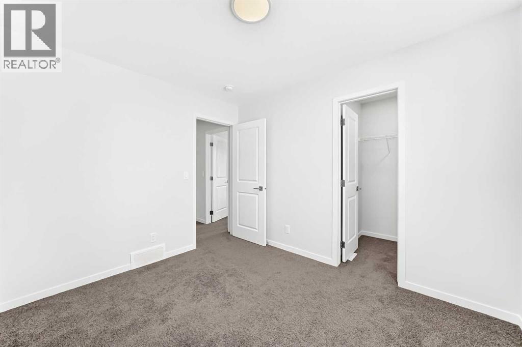 41 Corner Glen Row NE - 24