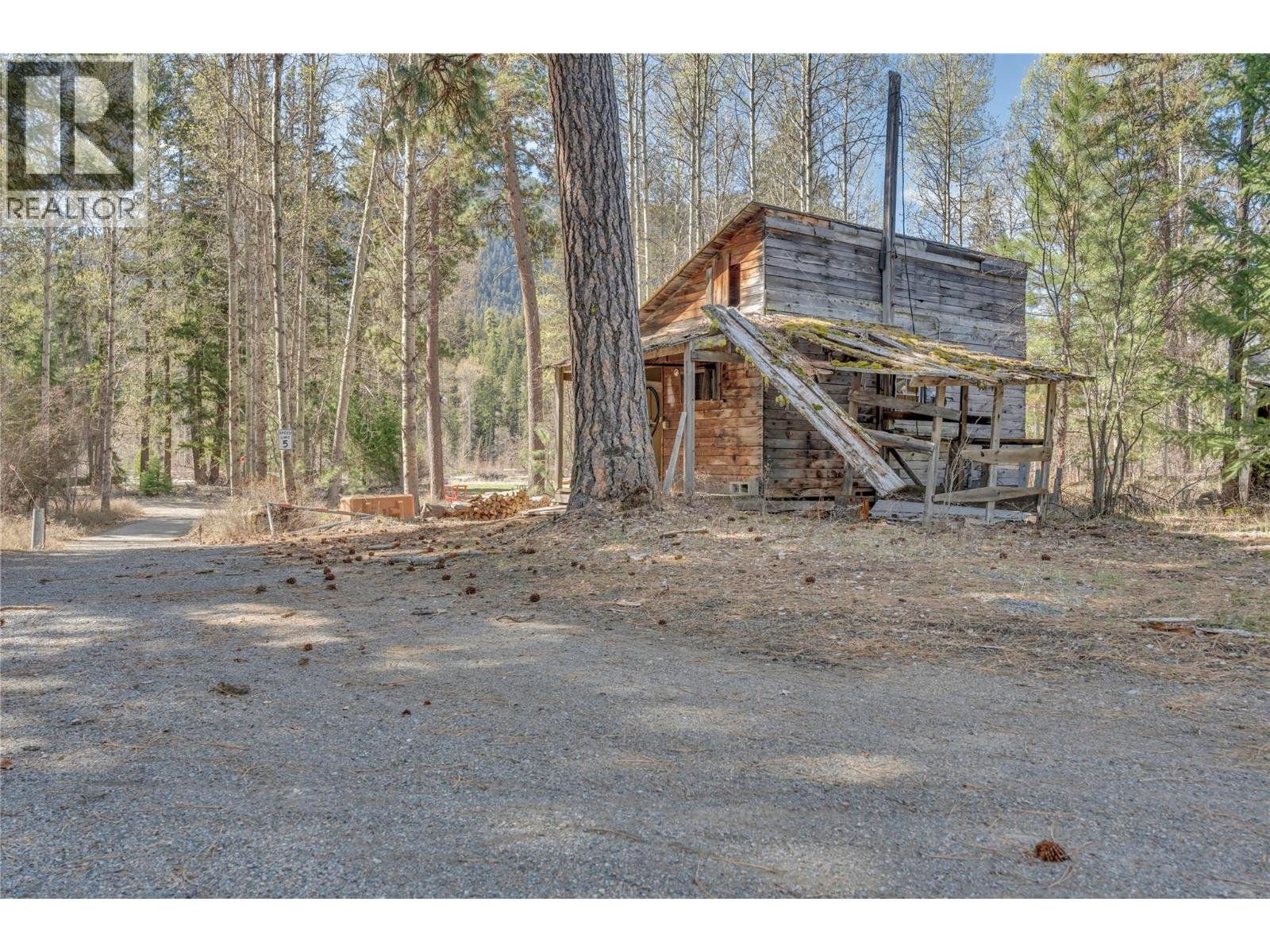 2481 Coalmont Road - 44