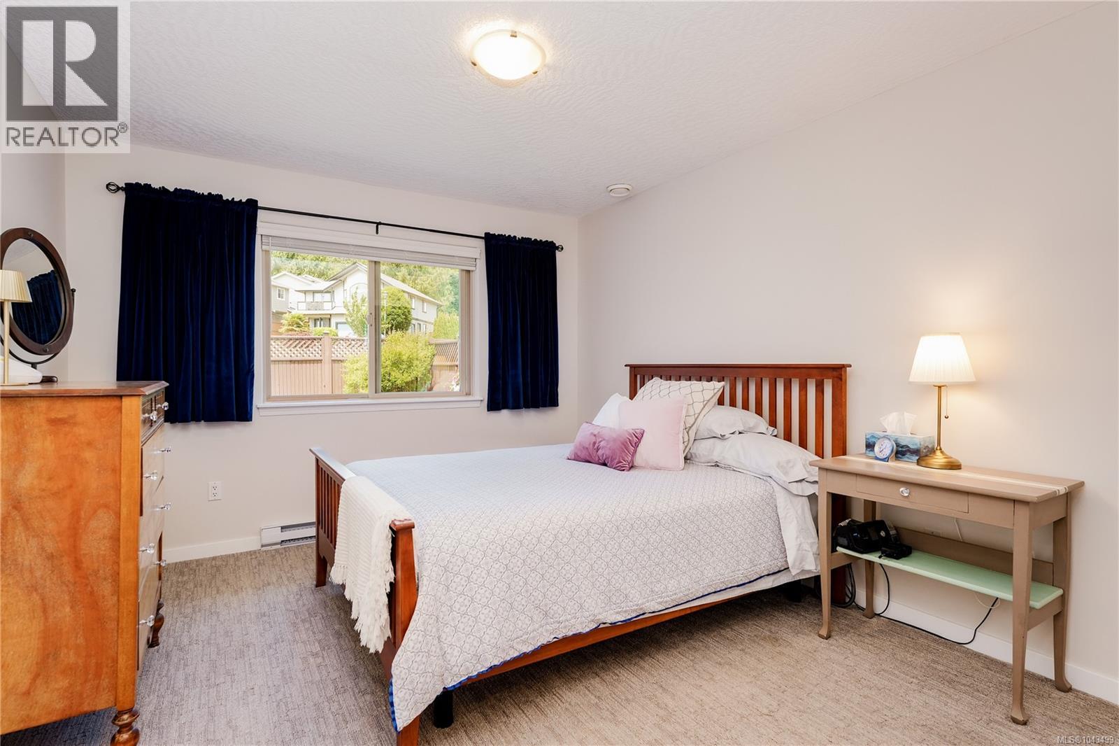 6654 Acreman Pl - 10
