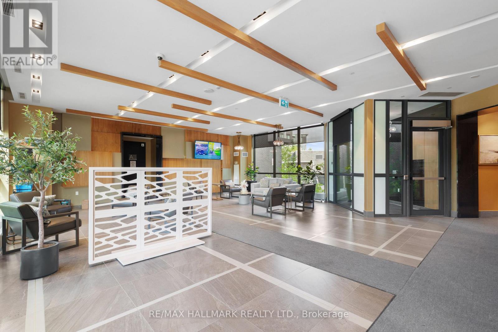 #225 375 SEA RAY AVENUE - Image 41
