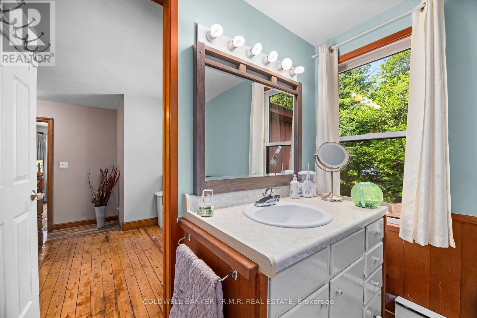 204 ACTON ROAD - 20