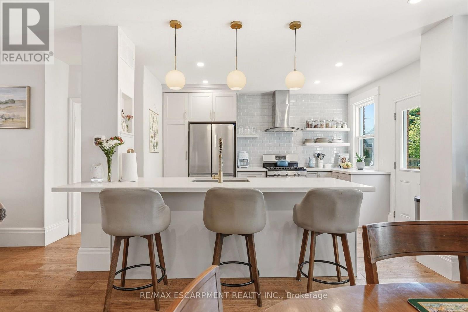 92 PROVINCE STREET - Image 6