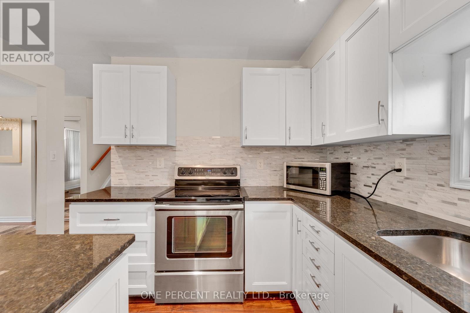 101 KENTLEY DRIVE - 15