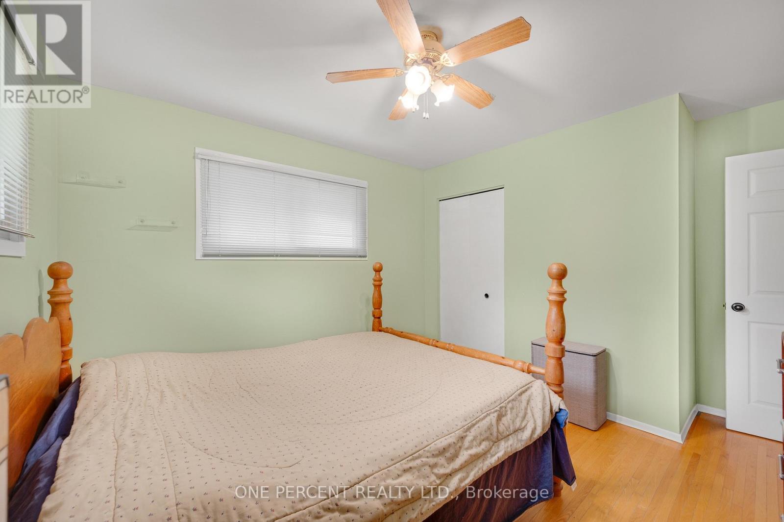 101 KENTLEY DRIVE - 20