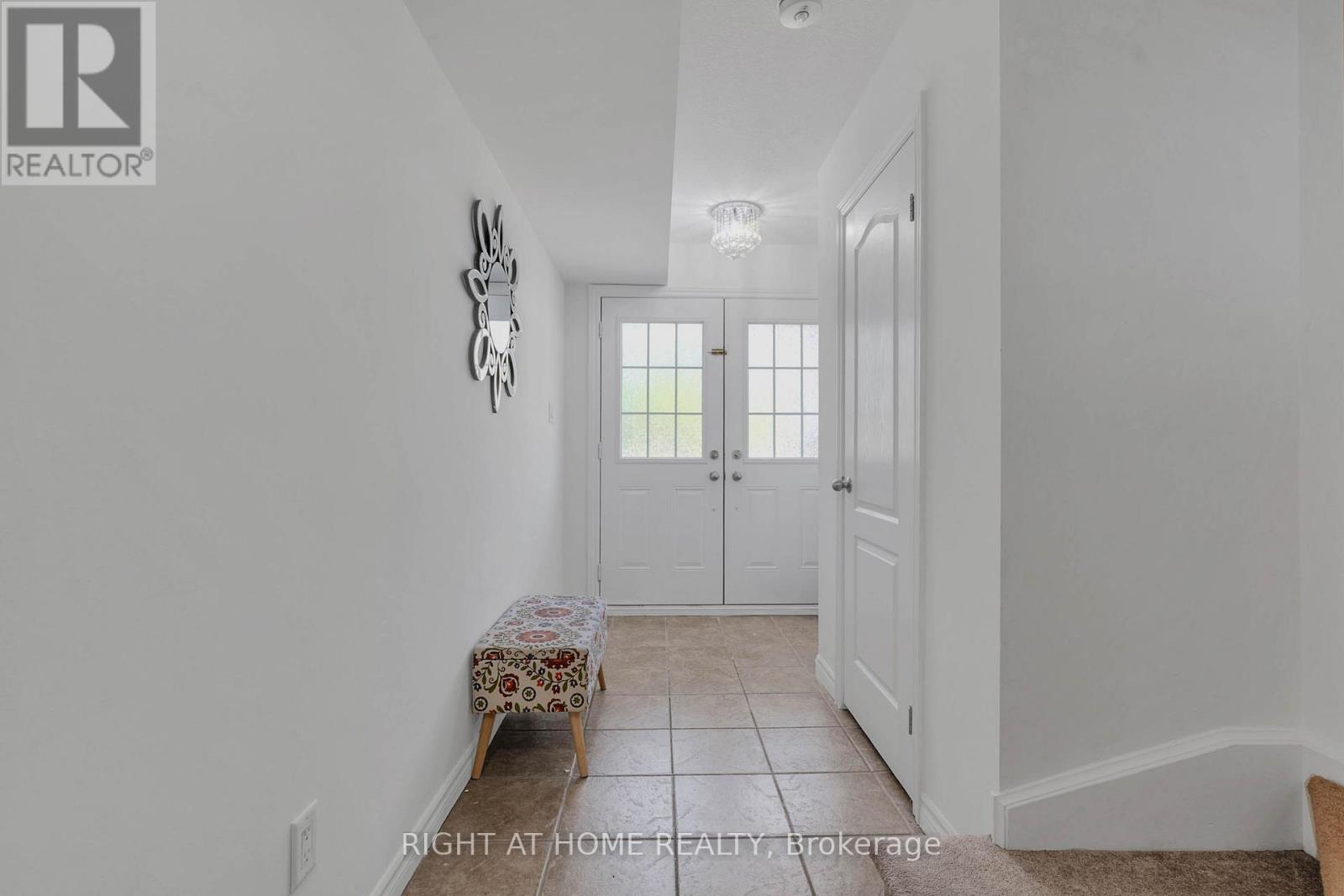 8 KENRIDGE TERRACE - Image 12