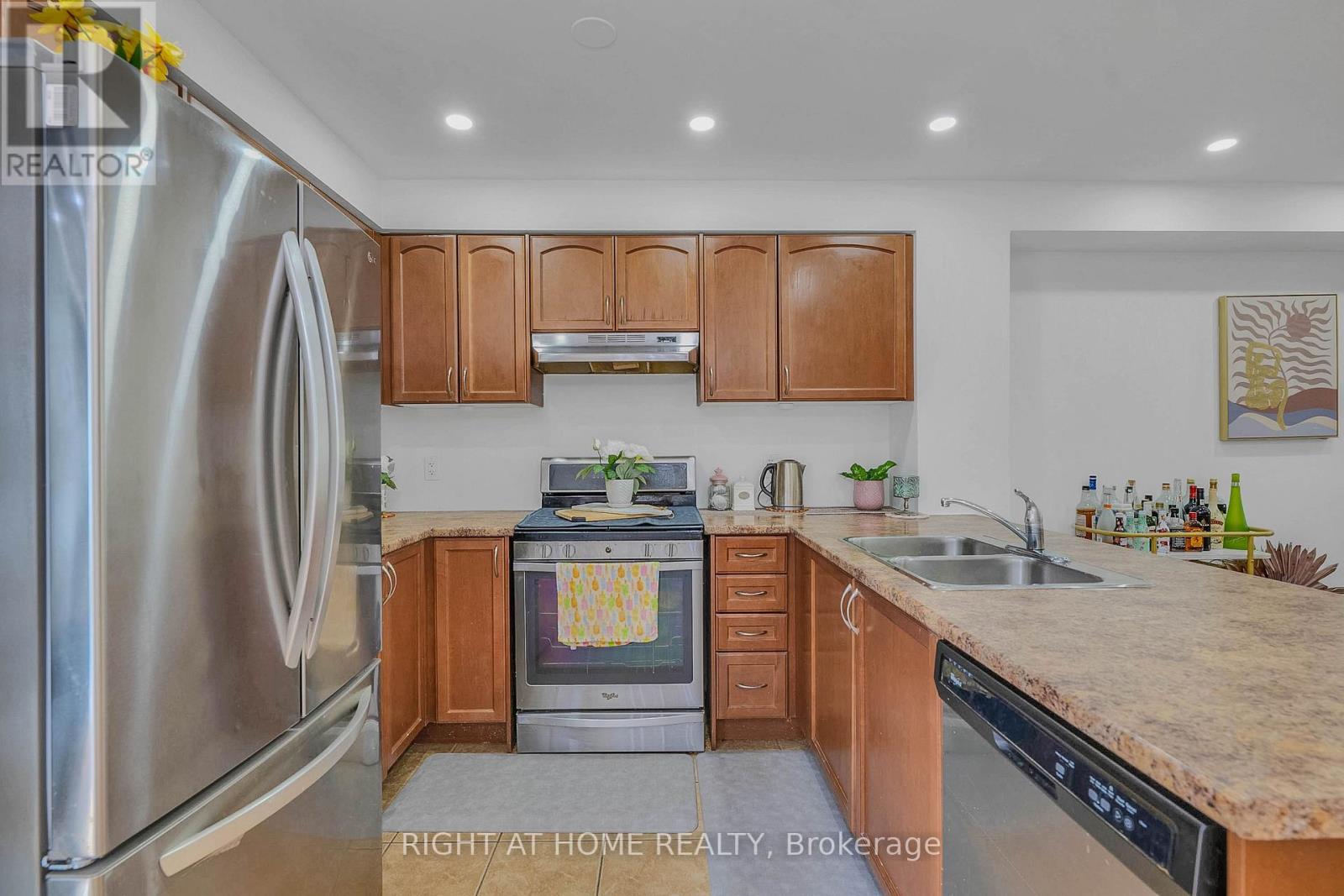 8 KENRIDGE TERRACE - Image 22