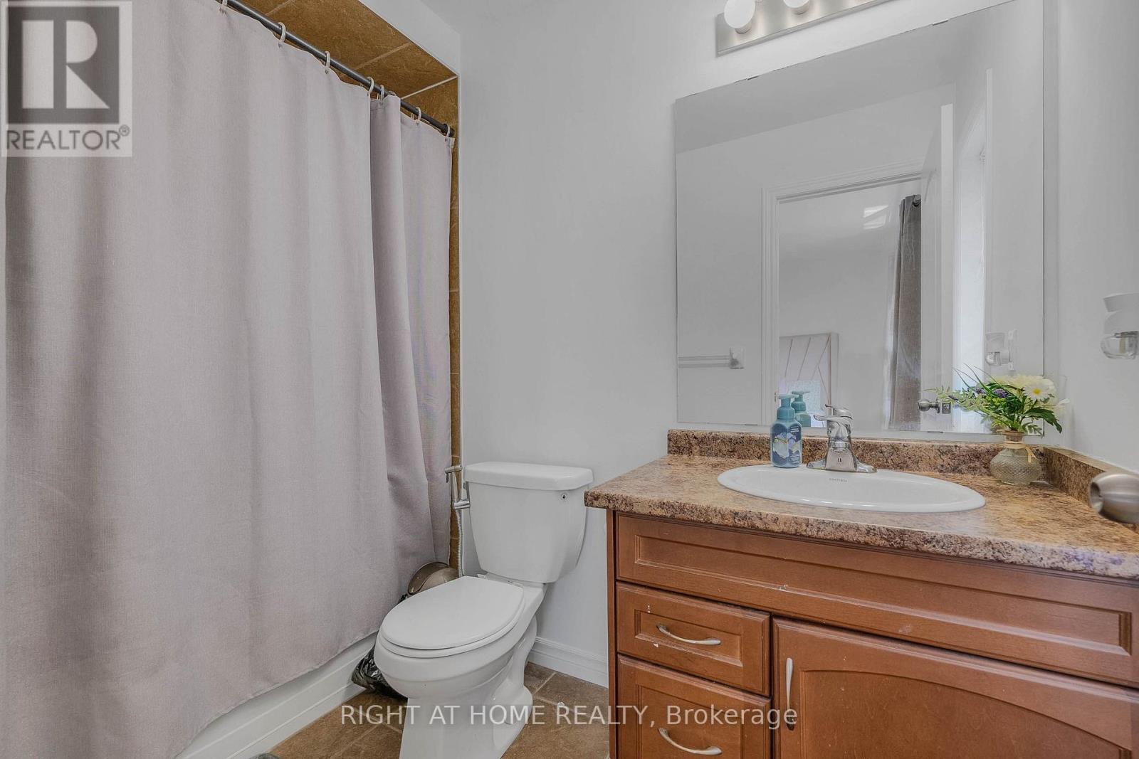 8 KENRIDGE TERRACE - Image 31