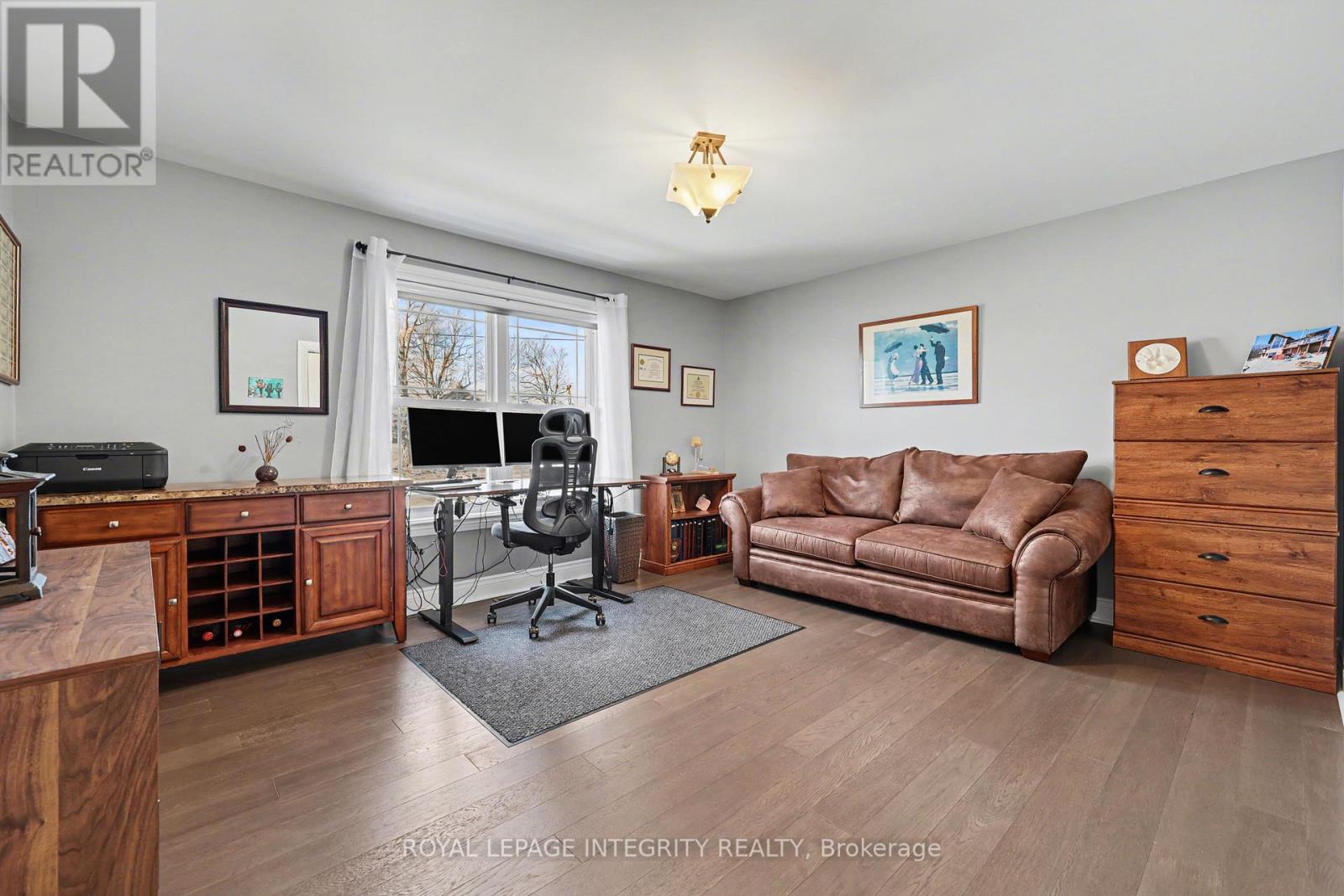 165 BRISTOW DRIVE - 20