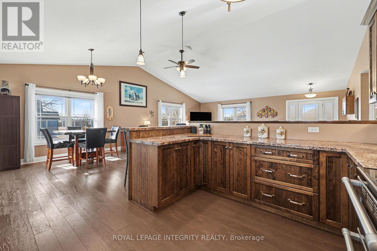 165 BRISTOW DRIVE - 17