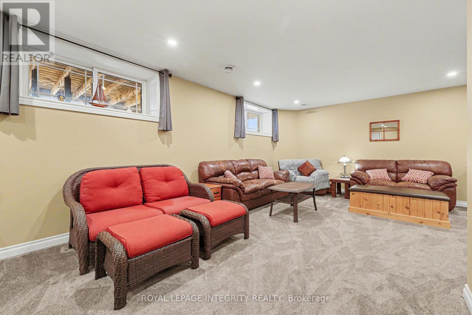 165 BRISTOW DRIVE - 28