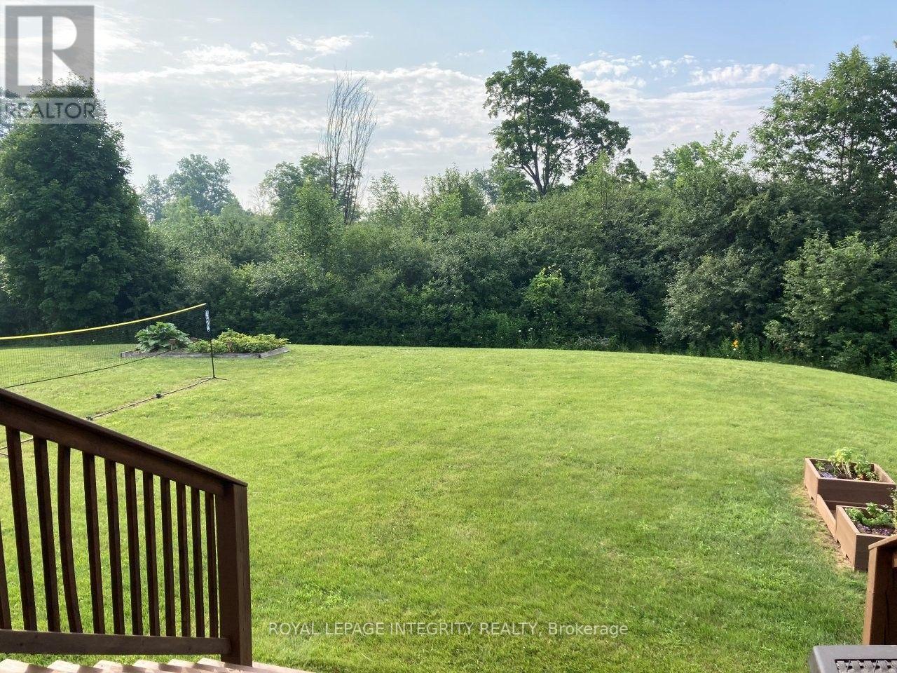 165 BRISTOW DRIVE - 34
