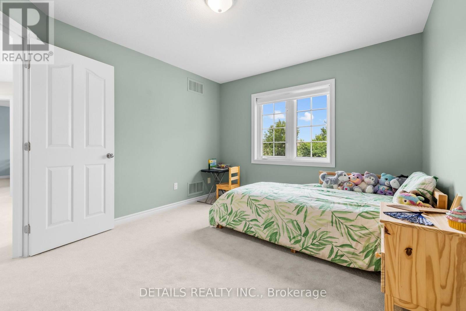 30 CEDAR VALLEY DRIVE - 25