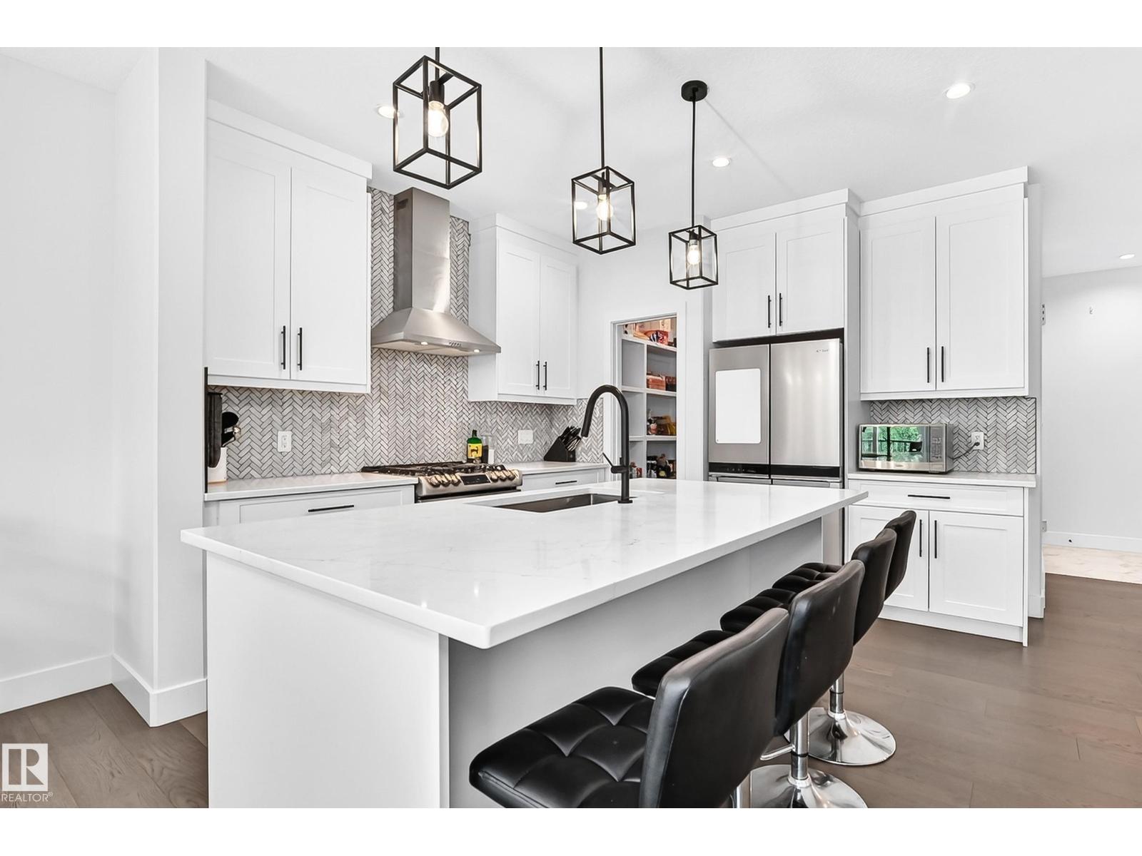 22270 99A AV NW - 6