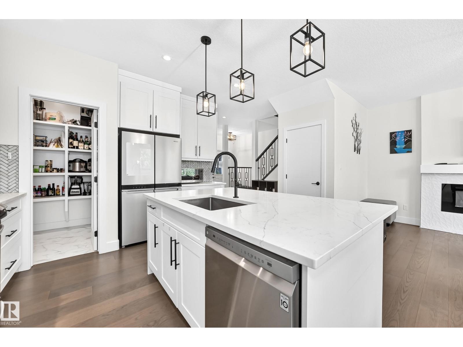 22270 99A AV NW - 9