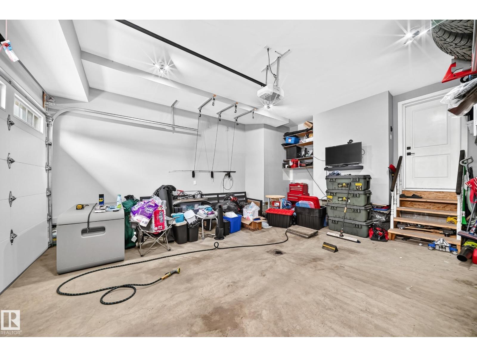 22270 99A AV NW - 71
