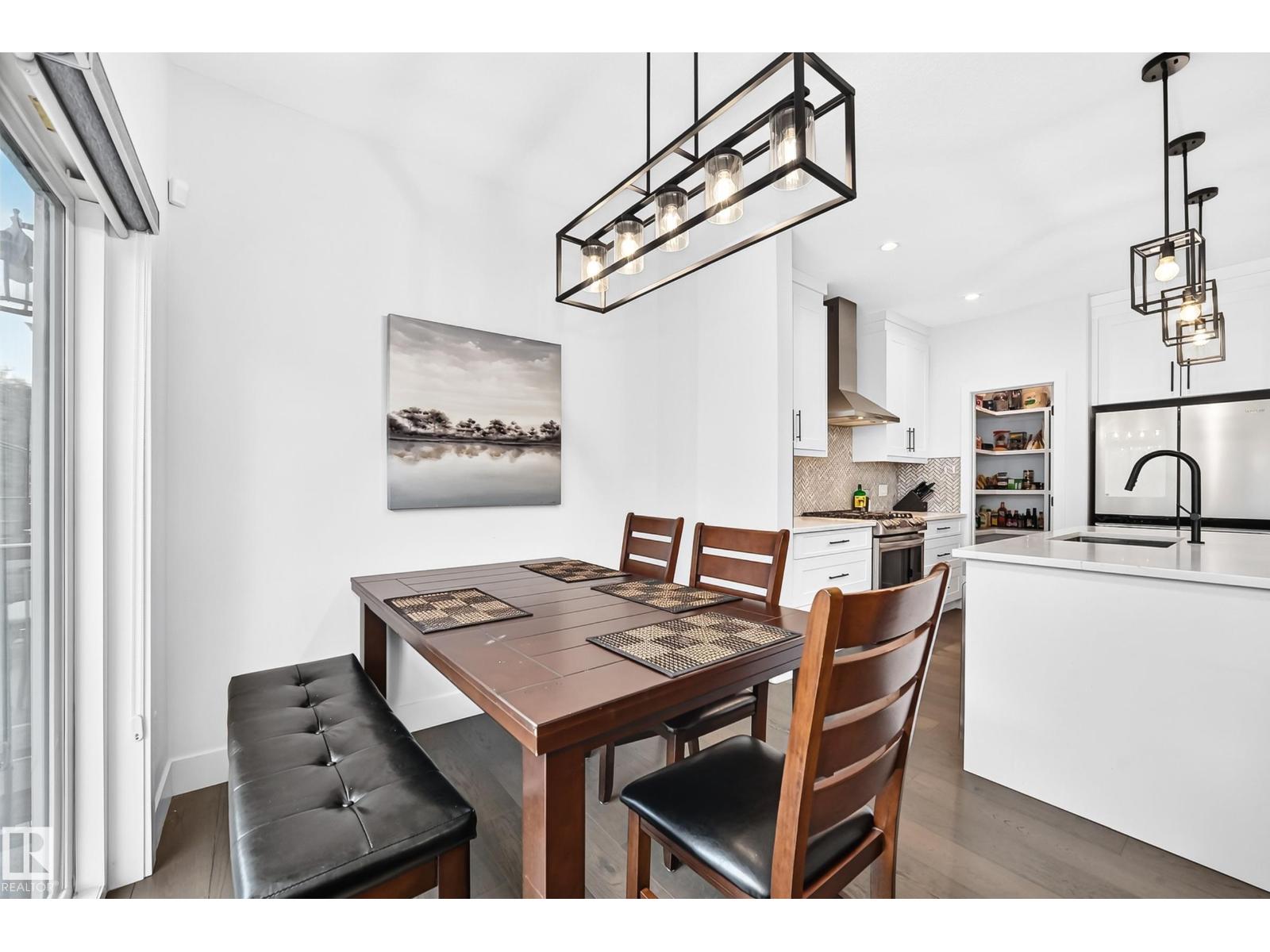22270 99A AV NW - 18