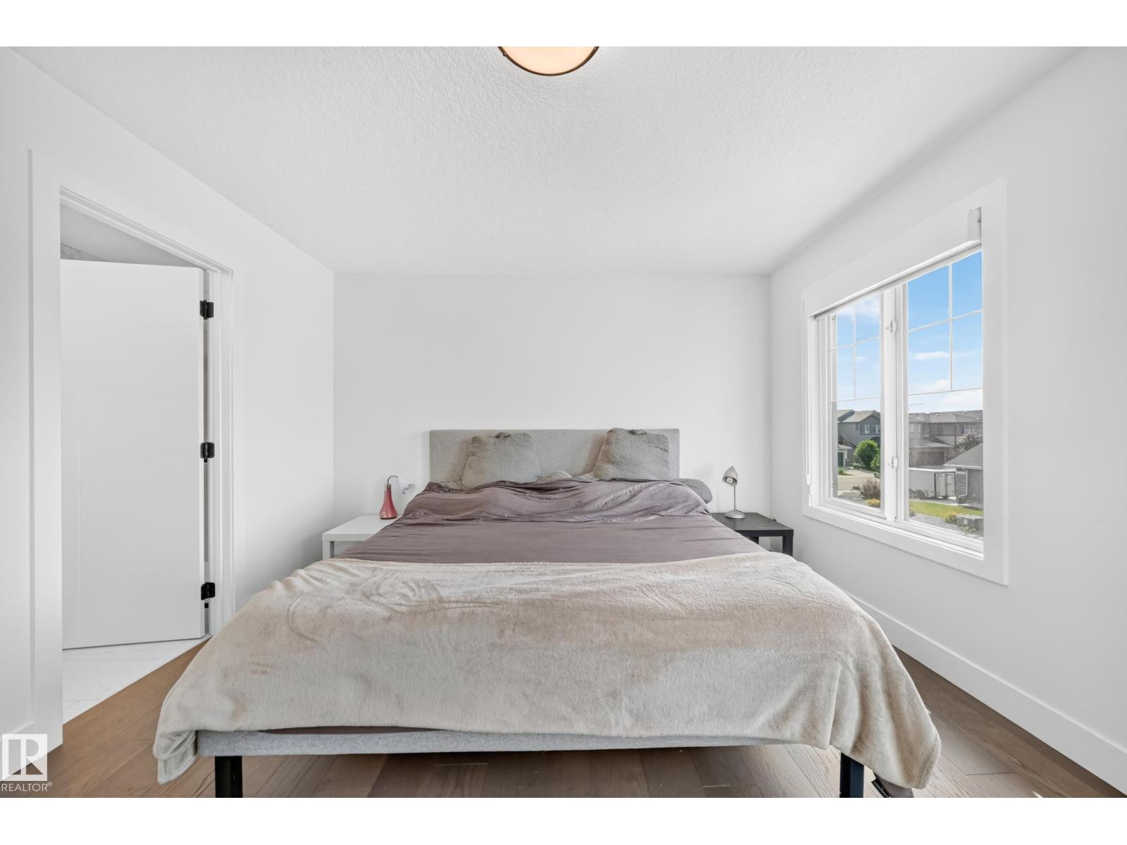 22270 99A AV NW - 27