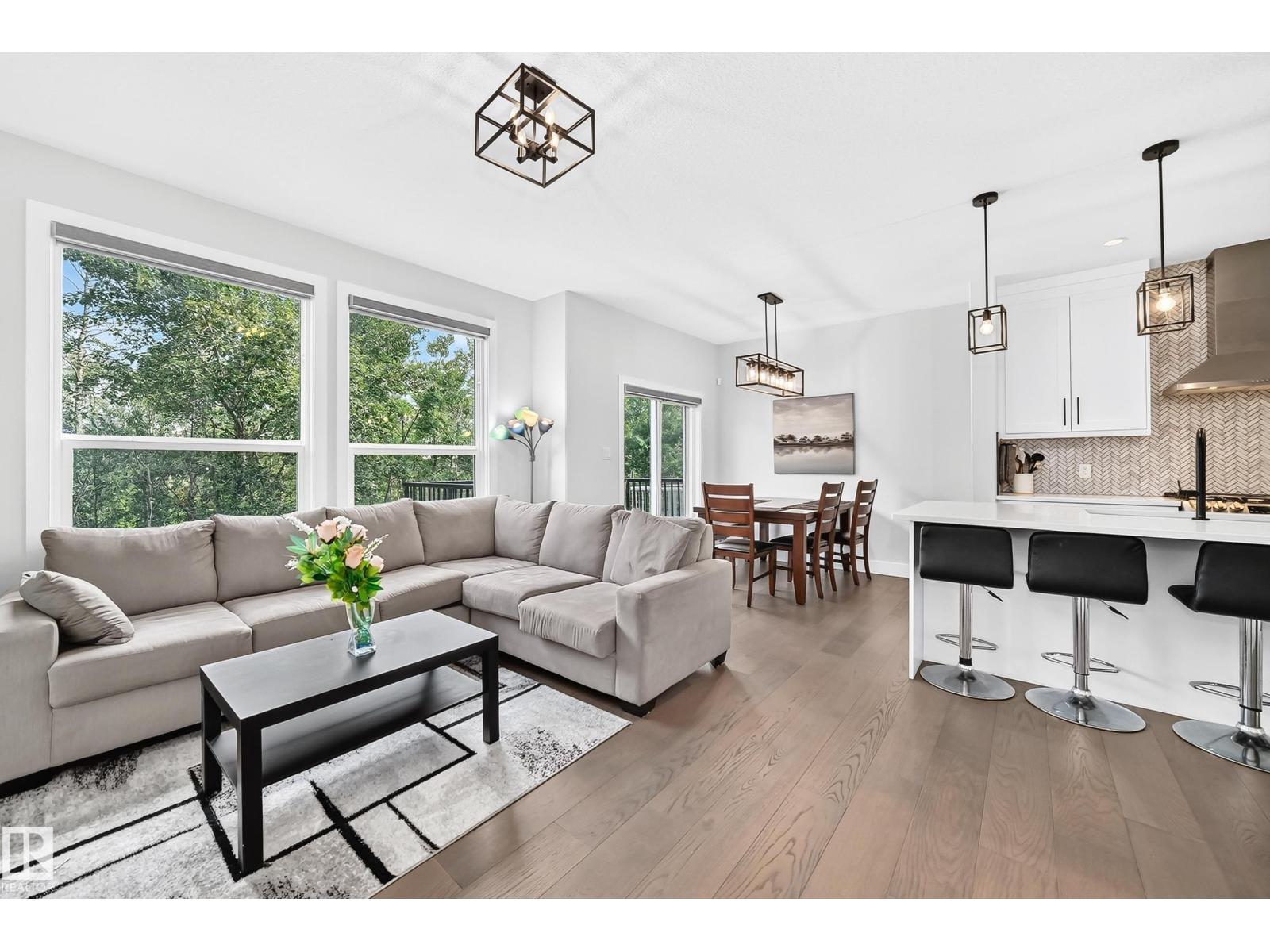 22270 99A AV NW - 12