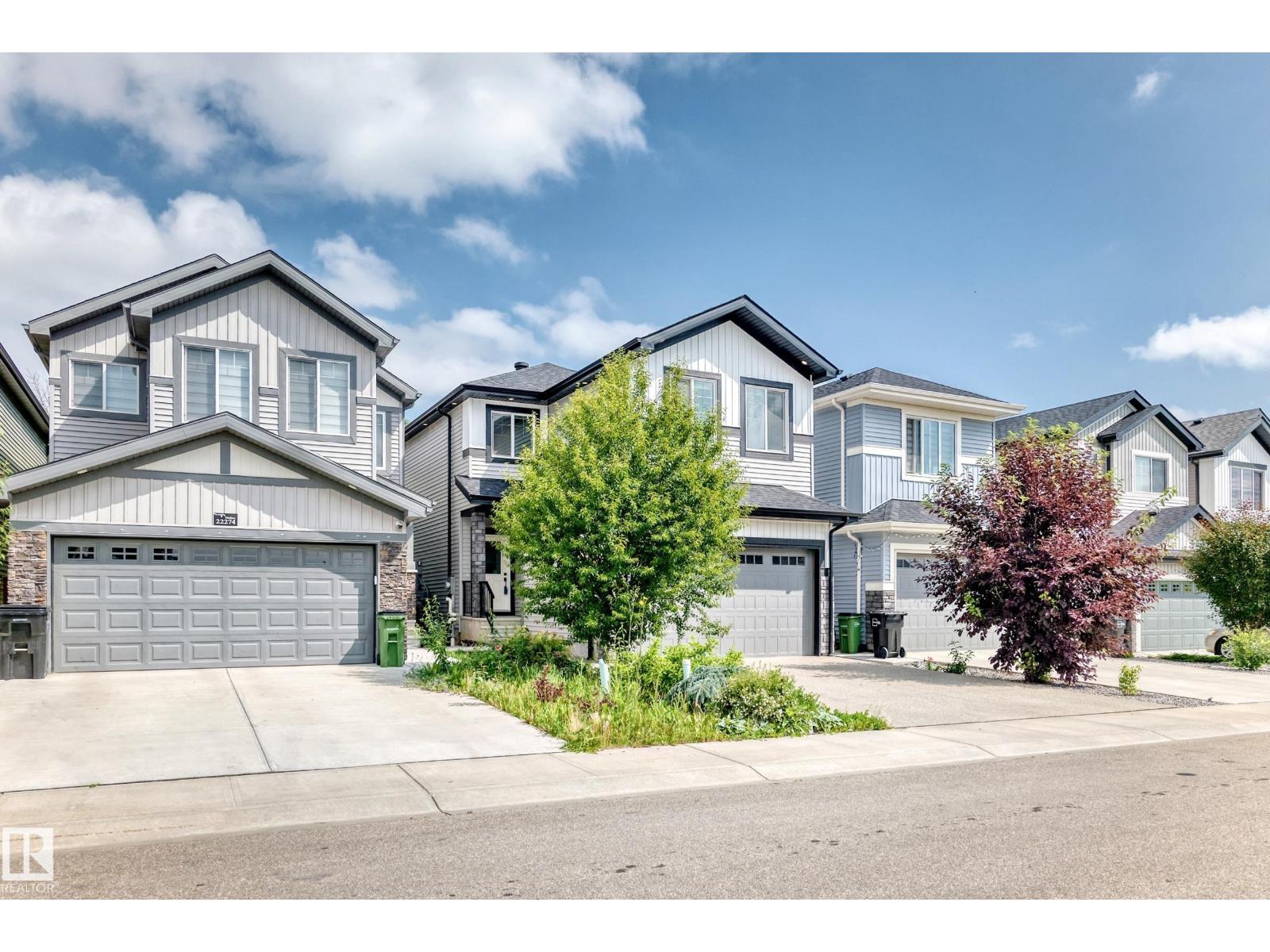 22270 99A AV NW - 74