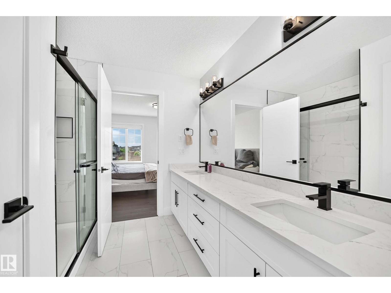 22270 99A AV NW - Image 32
