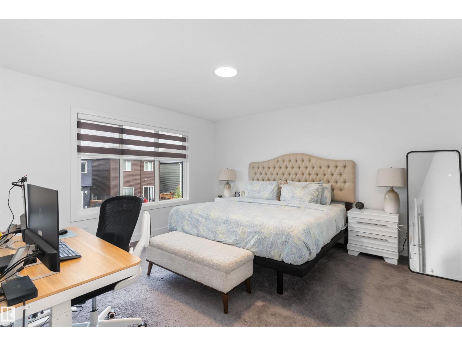 16624 32 AV SW - 23