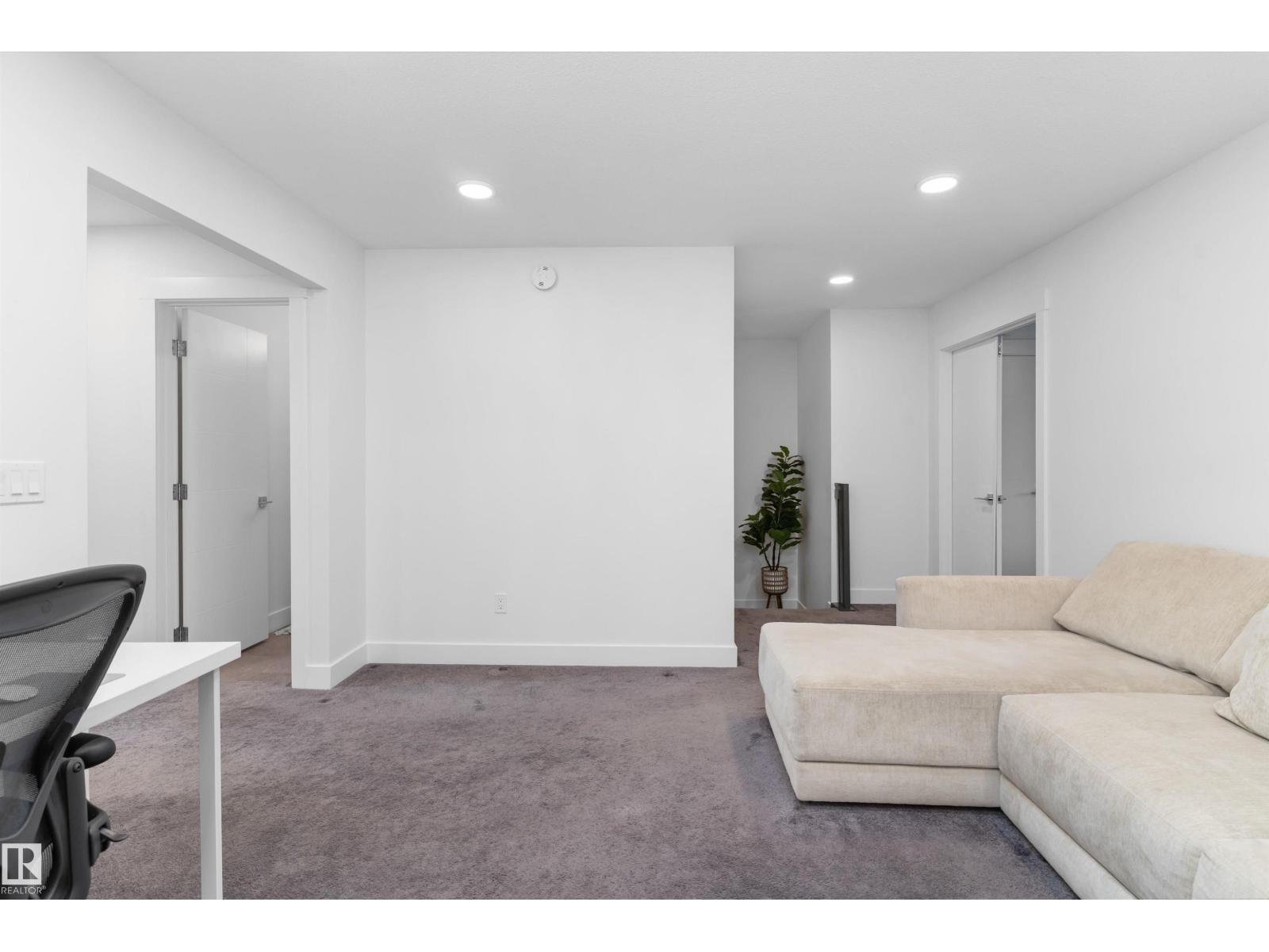 16624 32 AV SW - 27