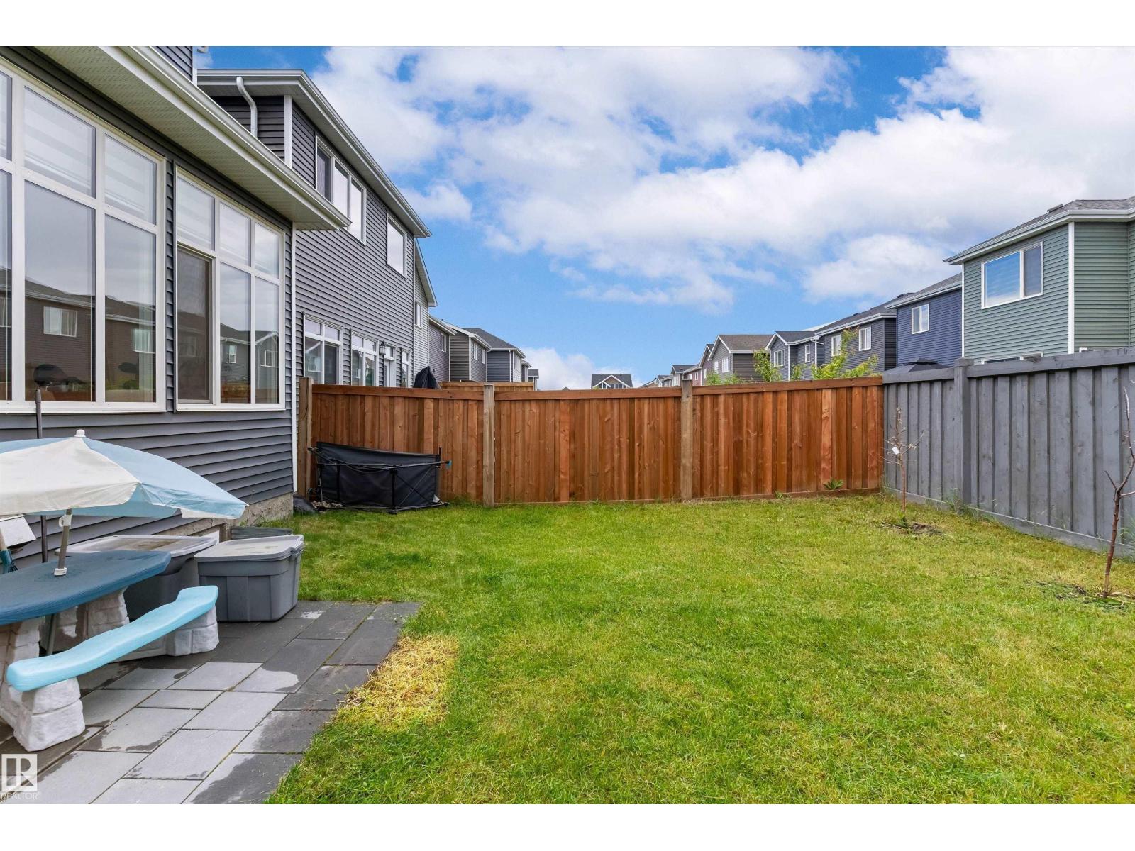 16624 32 AV SW - 53