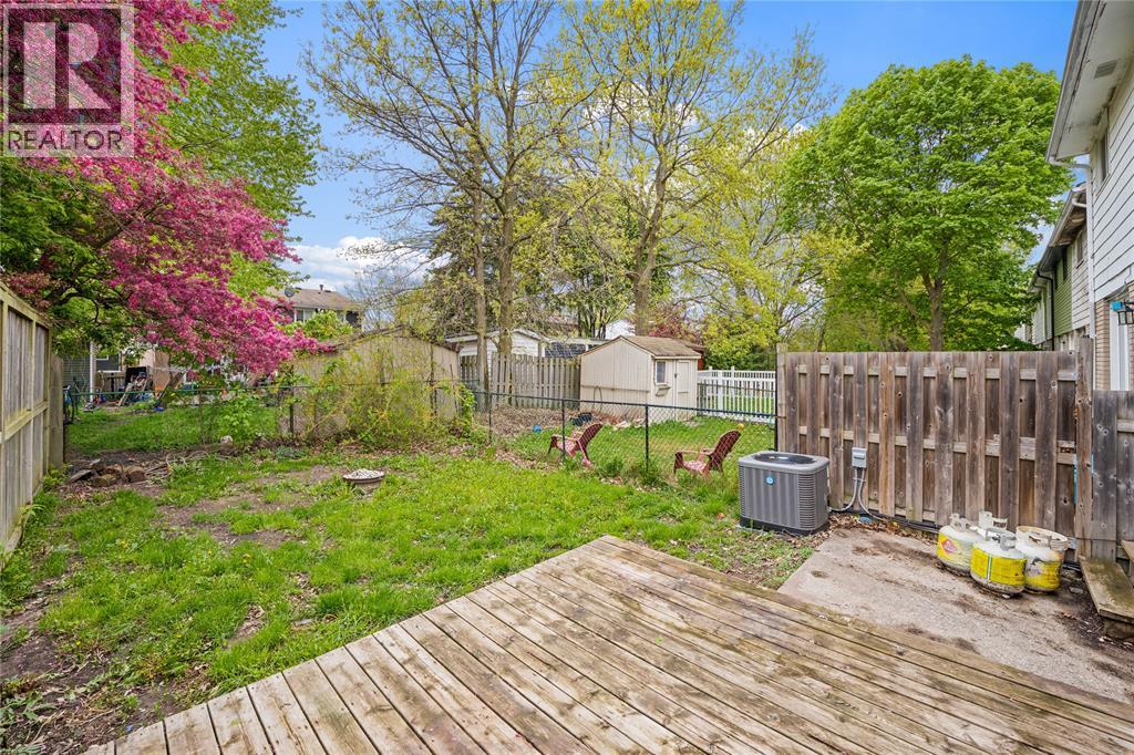 183 BEDFORD CRESCENT - 20