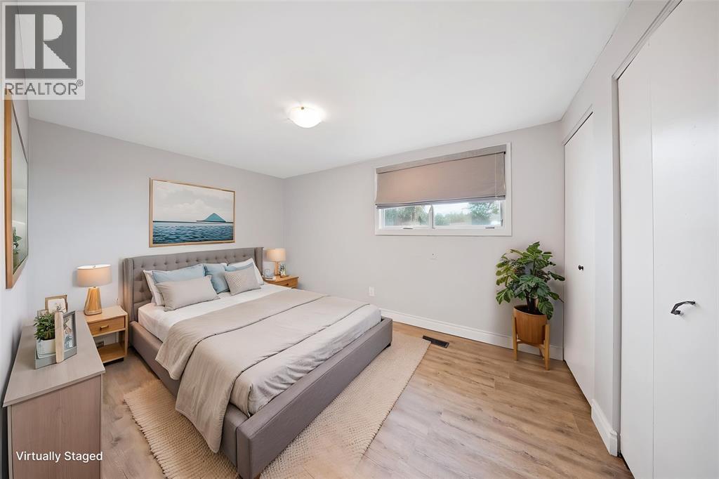 183 BEDFORD CRESCENT - 6