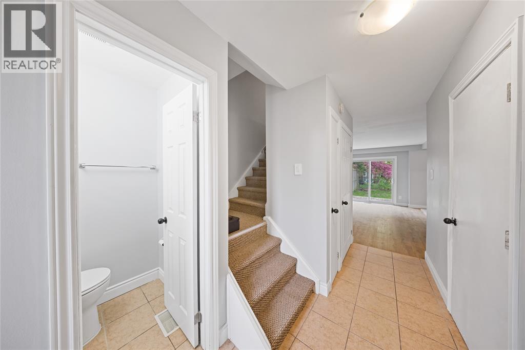 183 BEDFORD CRESCENT - 9