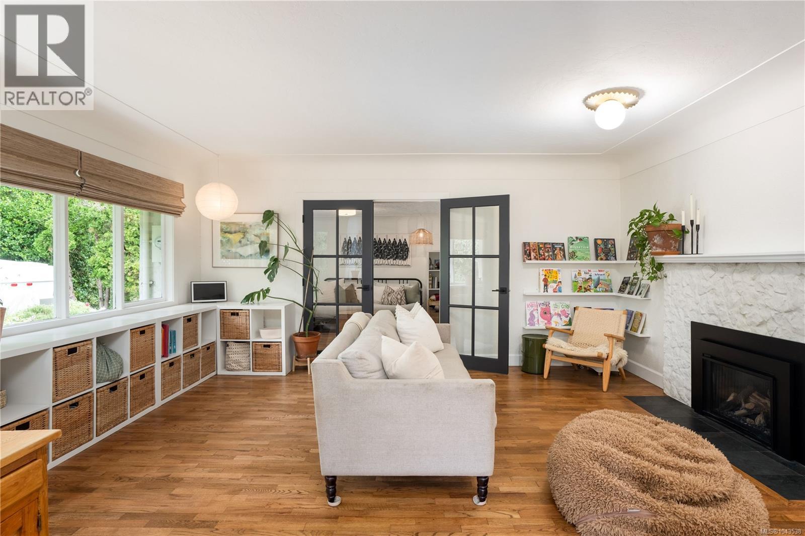  1893 Forrester Street, Saanich