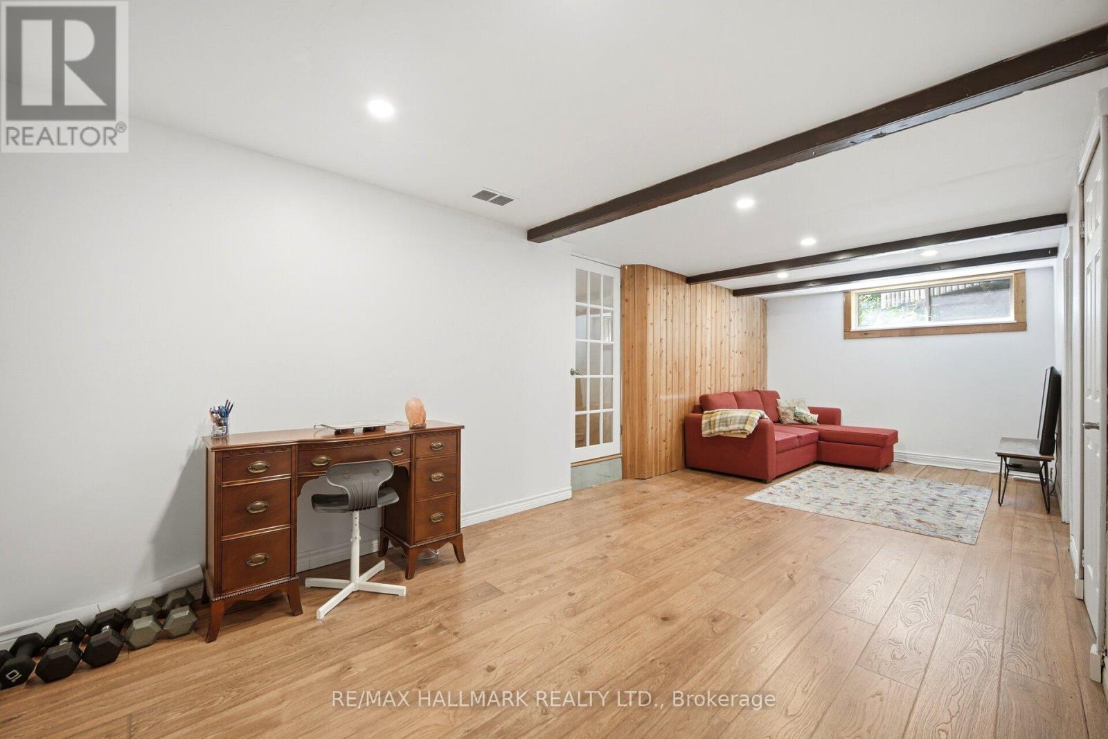 42 CATALINA DRIVE - 23