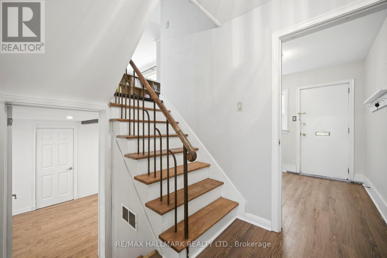 42 CATALINA DRIVE - 21