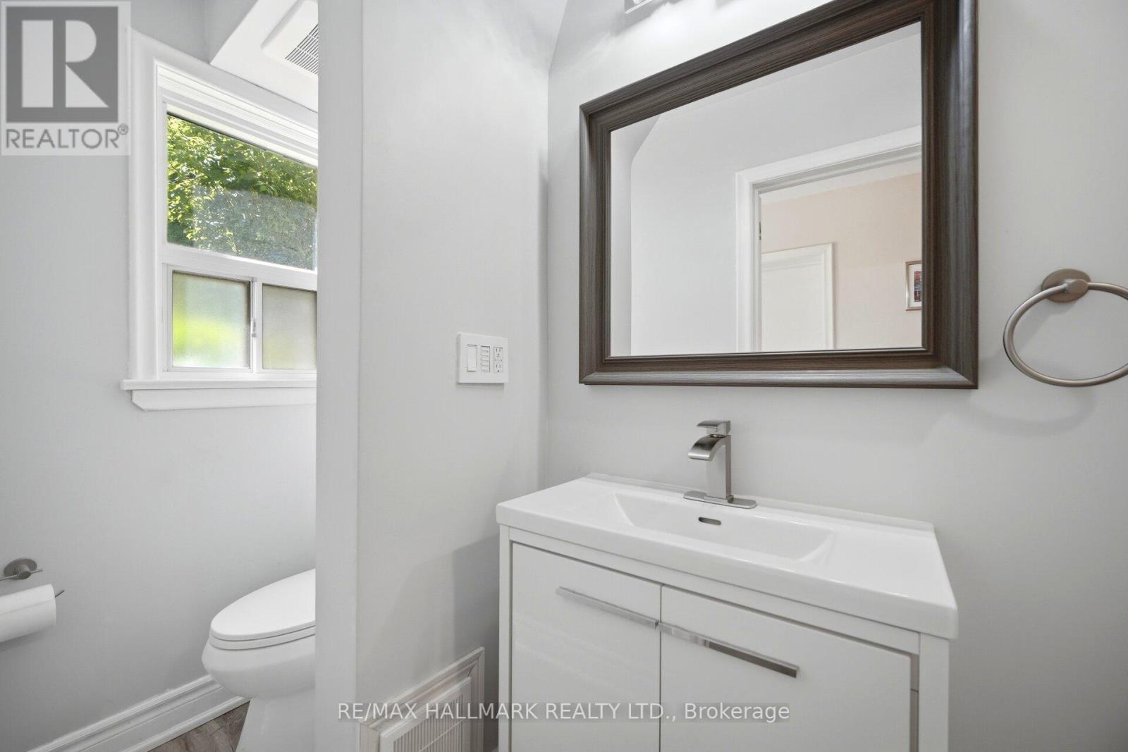 42 CATALINA DRIVE - 29