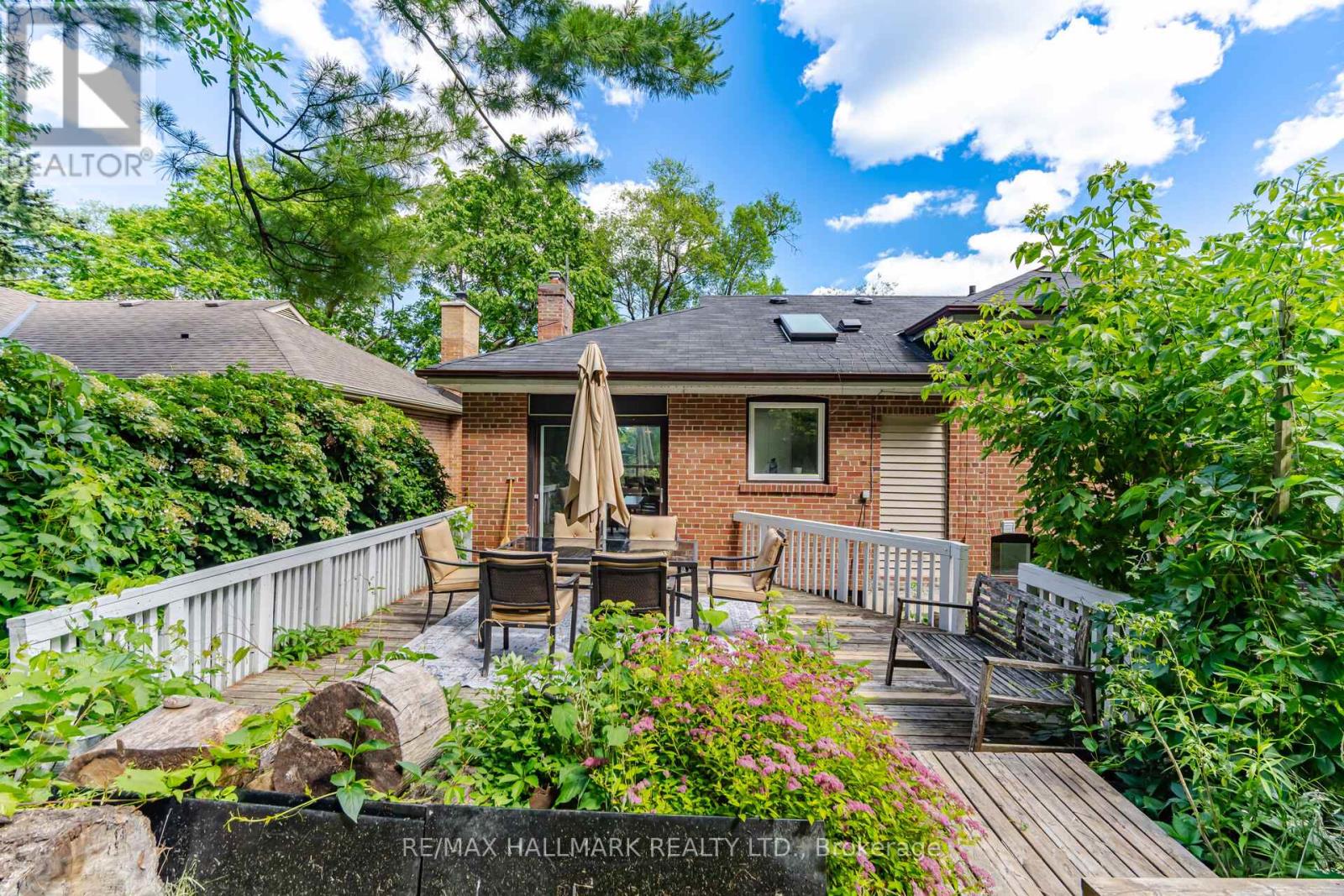 42 CATALINA DRIVE - 38