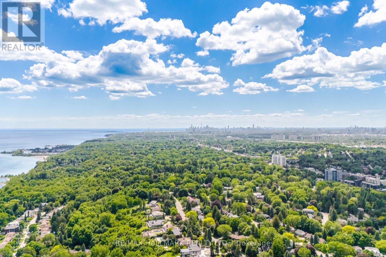42 CATALINA DRIVE - 44