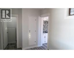 220 Armstrong Street, Carmangay, AB T0L0N0 Photo 7