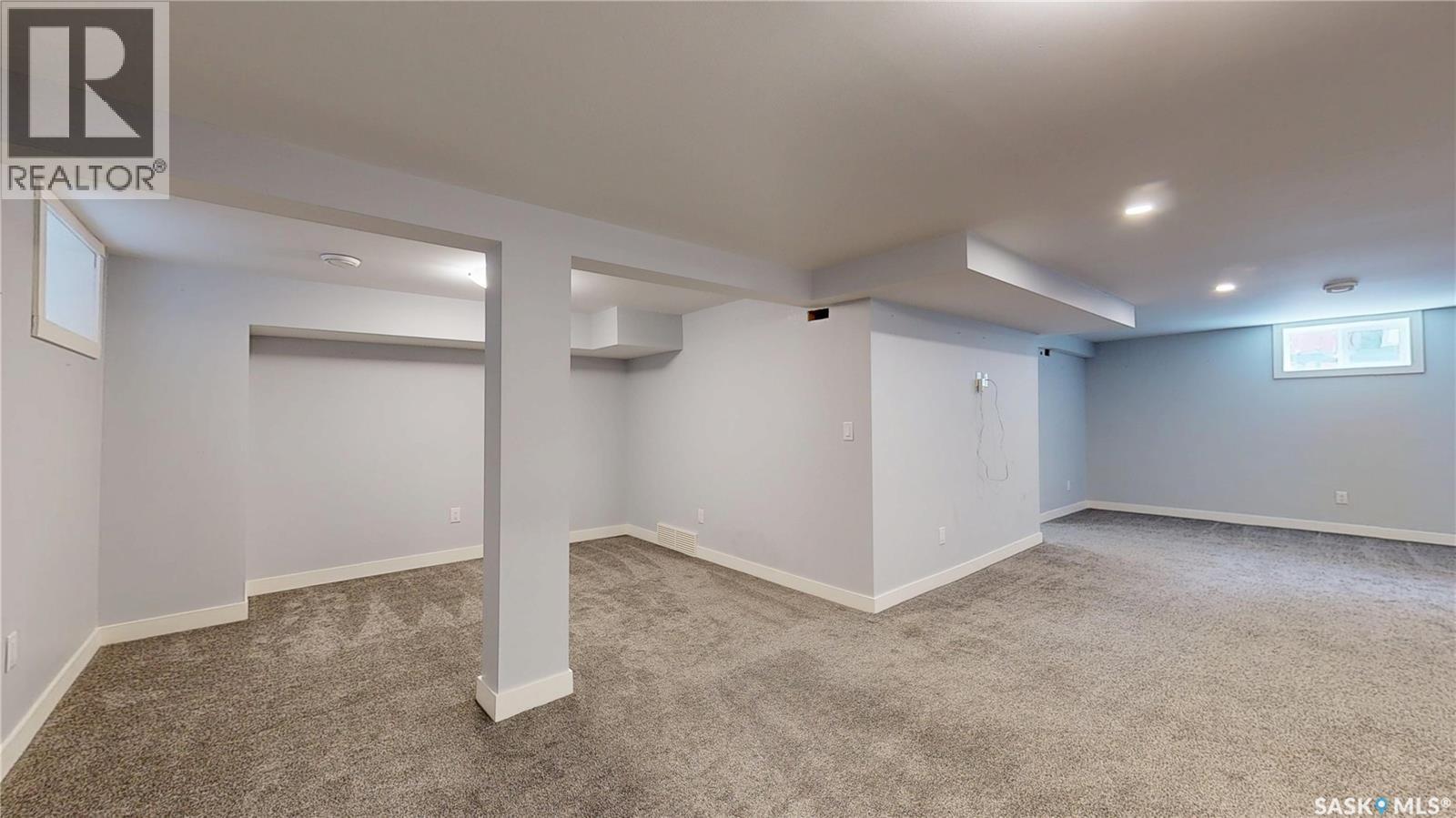 3231 HILL AVENUE - 26