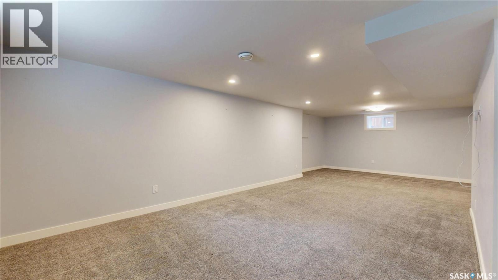 3231 HILL AVENUE - 23