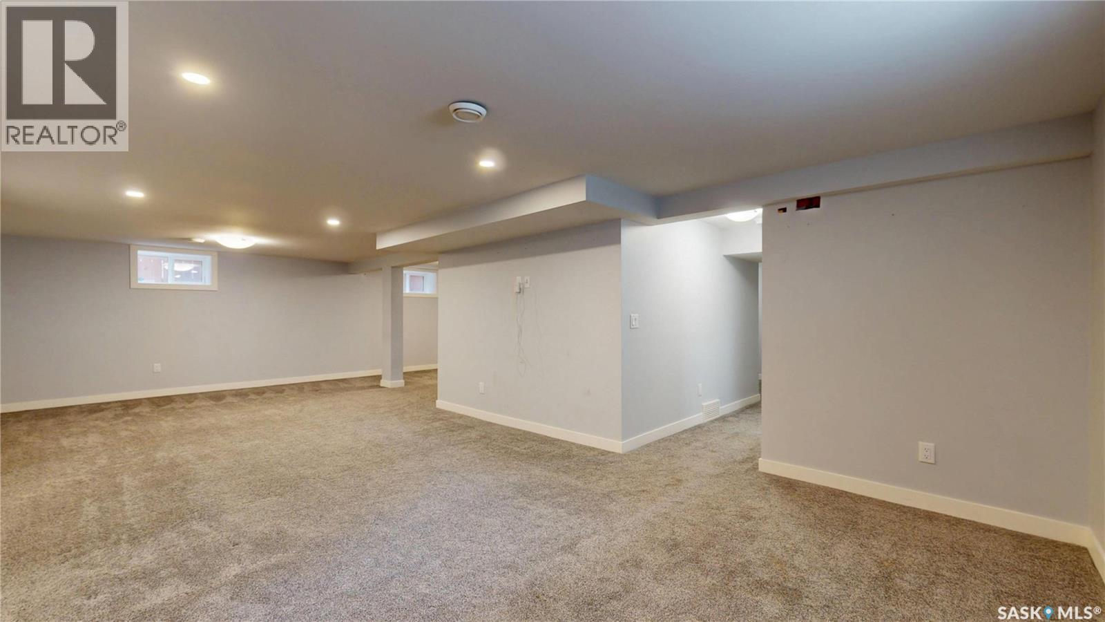 3231 HILL AVENUE - 22