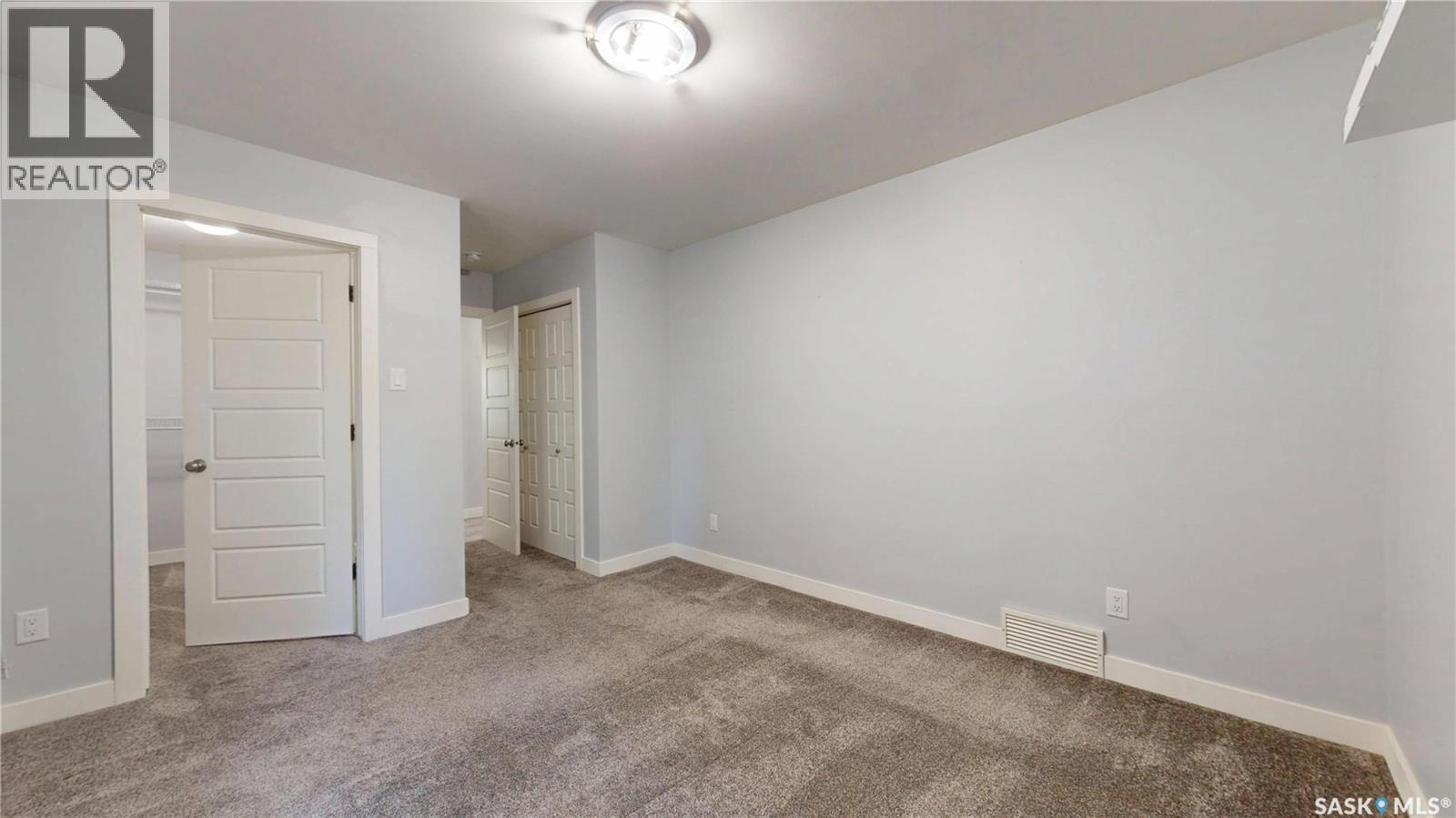 3231 HILL AVENUE - 15