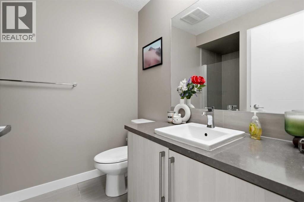 #2 71 34 Avenue SW - 8