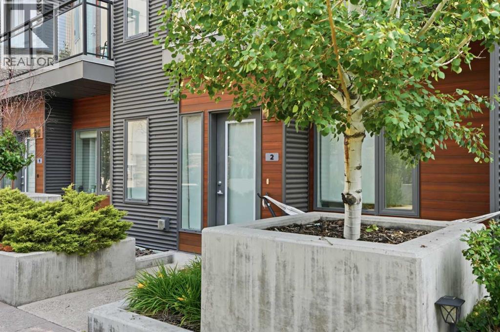 #2 71 34 Avenue SW - 32