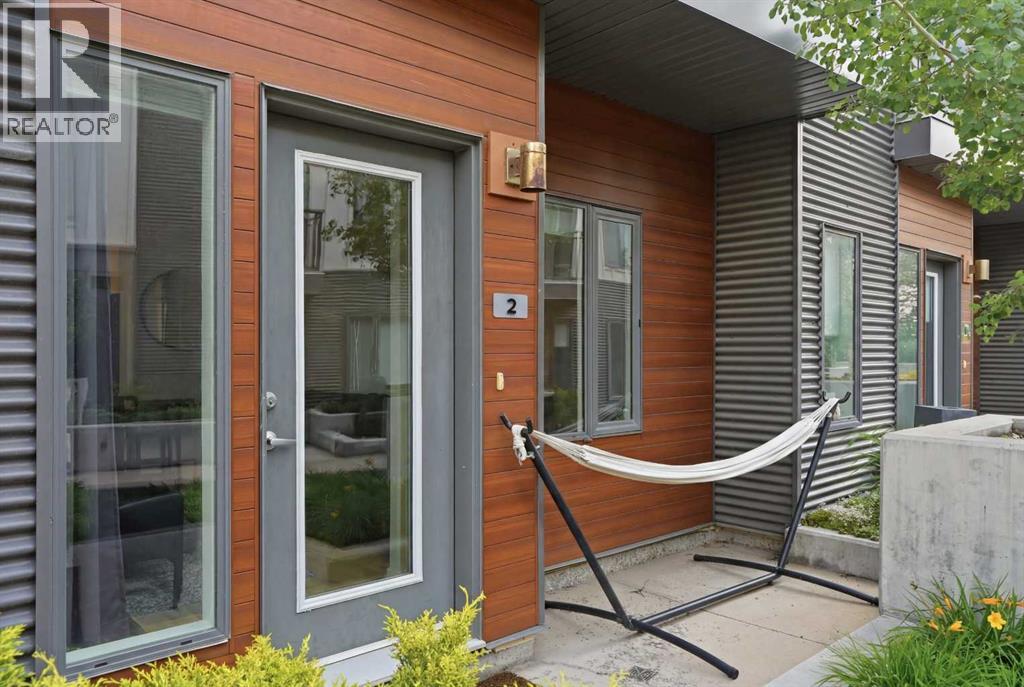 #2 71 34 Avenue SW - 31