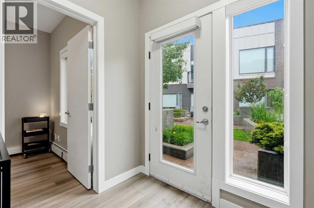 #2 71 34 Avenue SW - 4