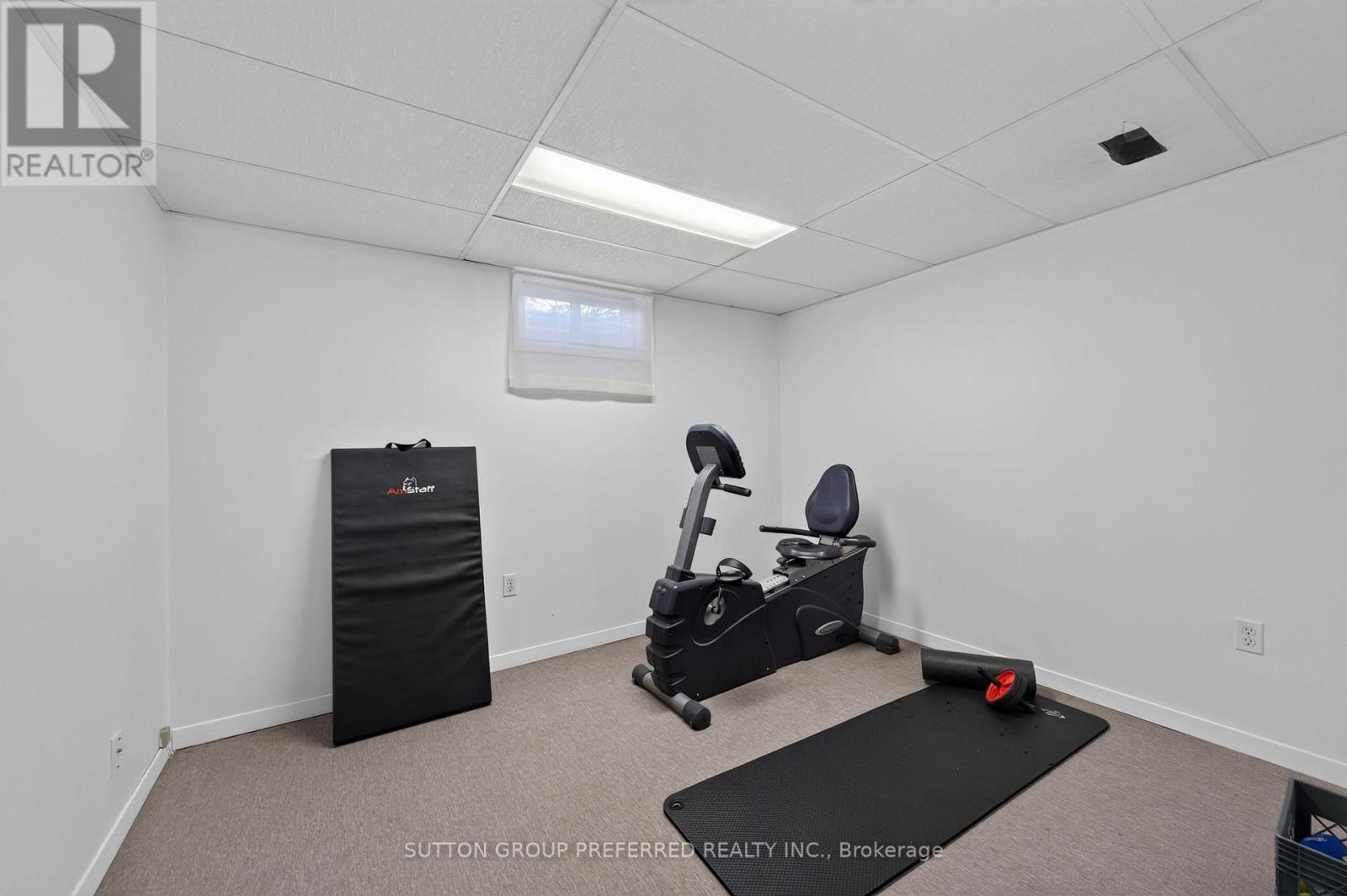 90 GLENBURNIE CRESCENT - 37