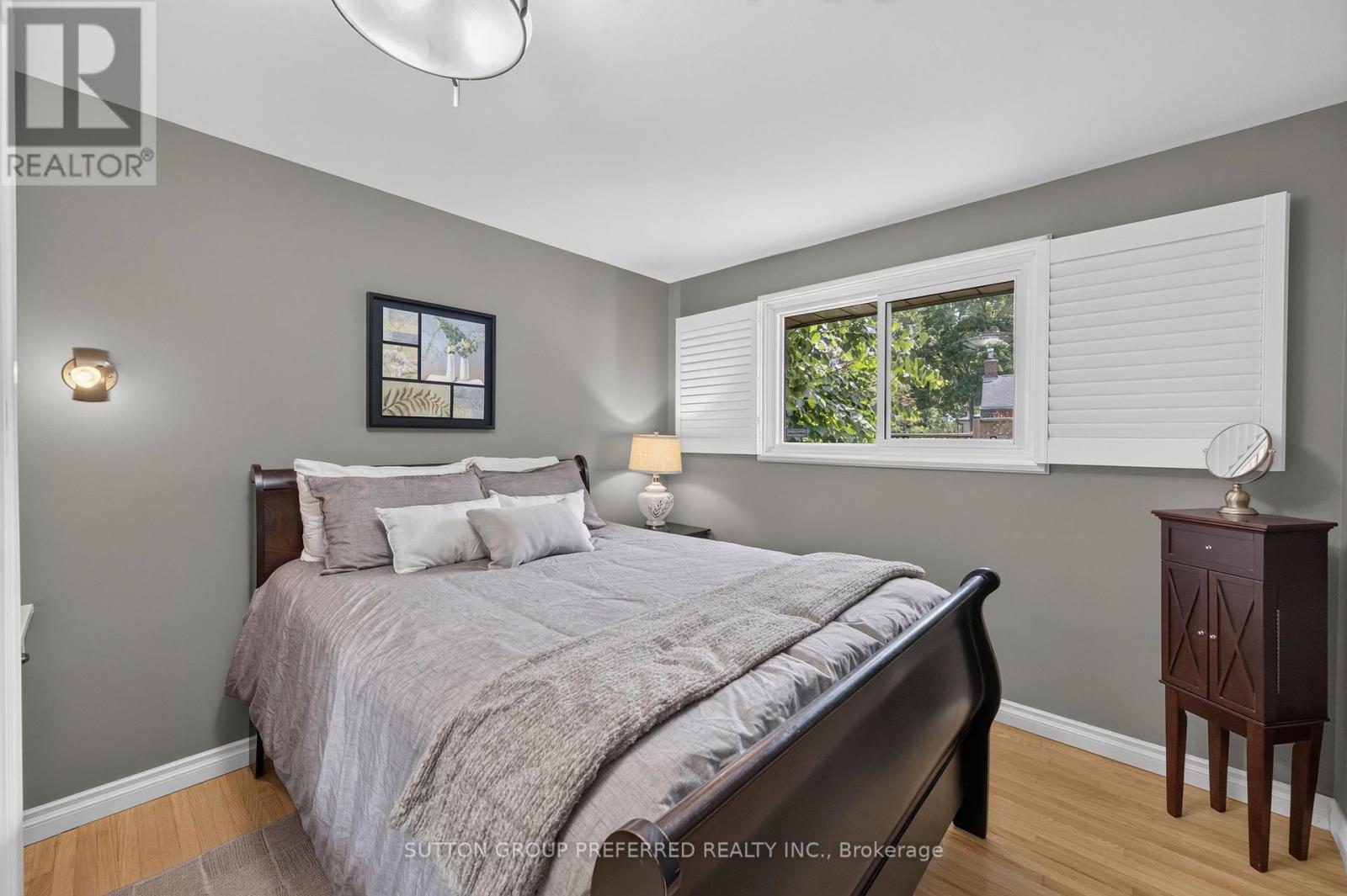 90 GLENBURNIE CRESCENT - 31