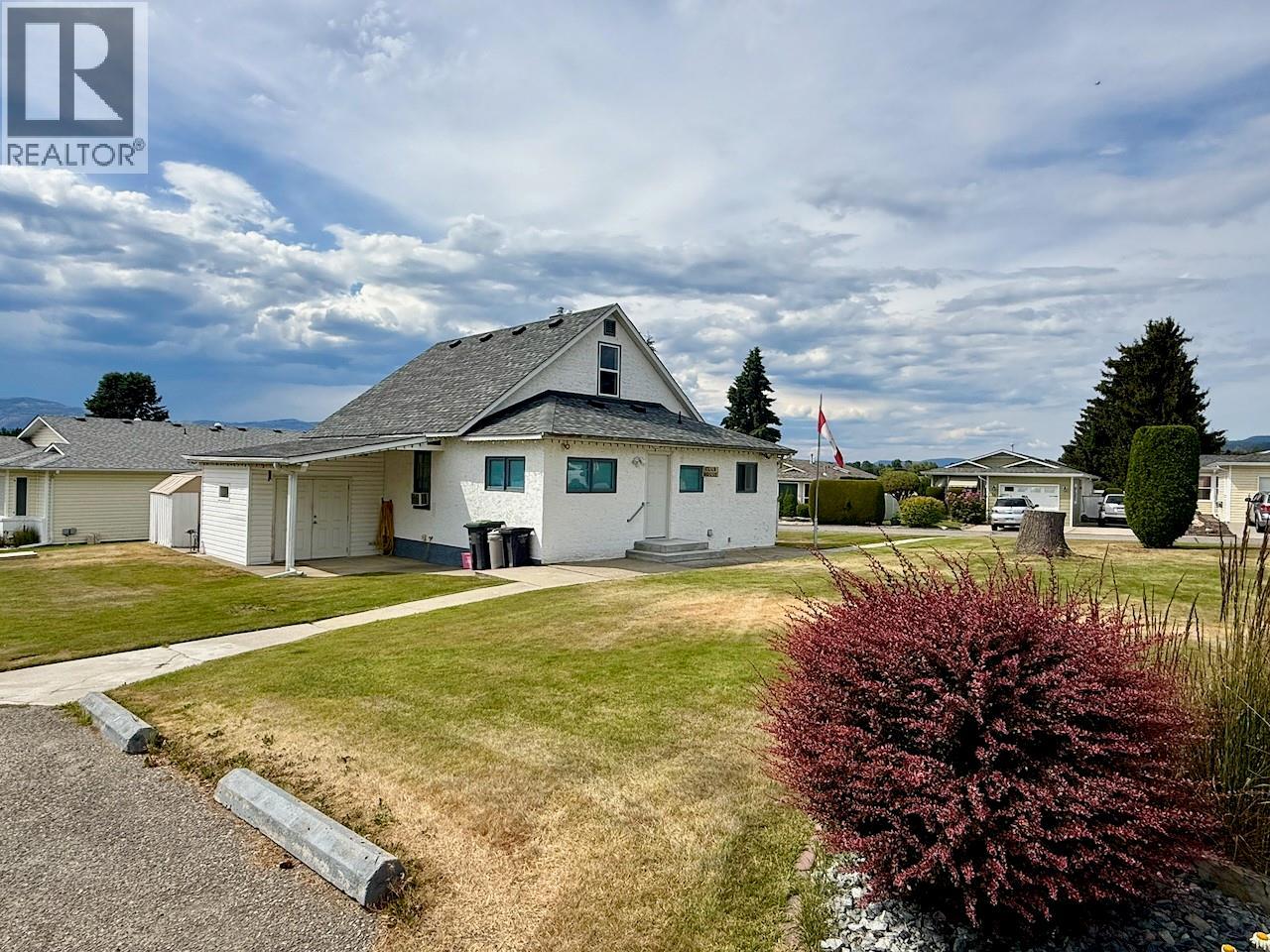 #18 3481 Old Vernon Road - 55