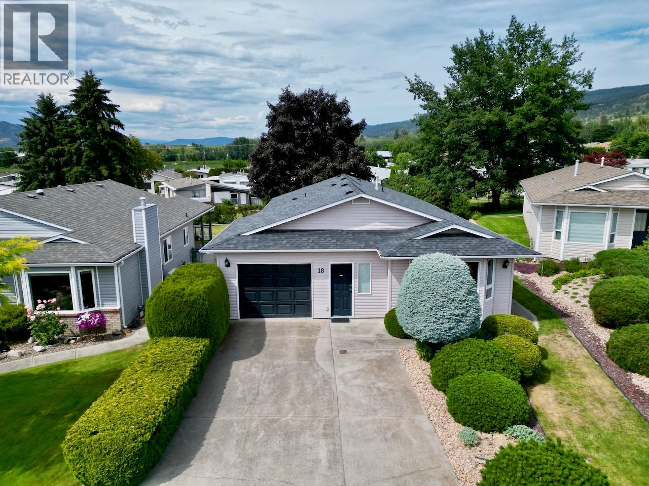 #18 3481 Old Vernon Road - 51