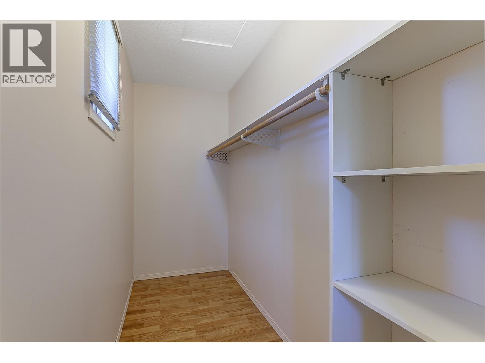 #18 3481 Old Vernon Road - 25